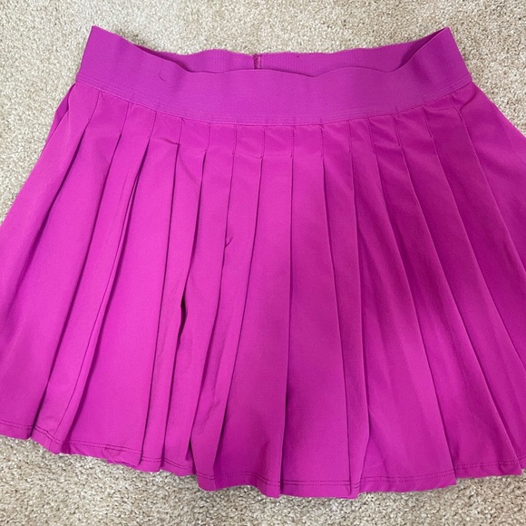 all in motion Dresses & Skirts - ALL In Motion hot pink tennis skirt size medium women’s
